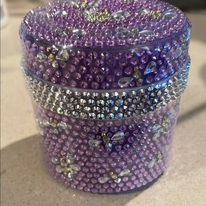 listing-status-banner